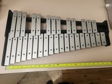 Yamaha 24 Inch Glockenspiel/ Student Bell Kit. With Carrying Case.