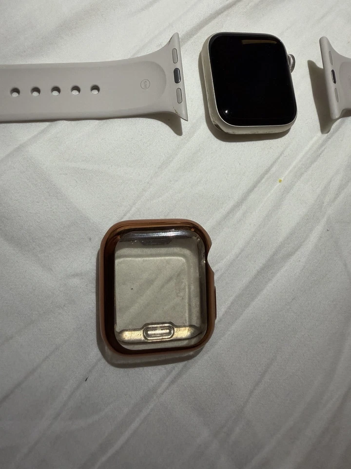 Apple Watch SE 2 · 42 mm · GPS, foto 4 di 5