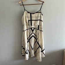 Banana Republic Women’s Spaghetti Strap Dress SZ 8P NWOT