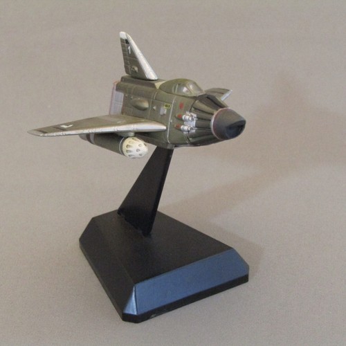 SHADO UFO Sky-1 Mini Figure Konami SF Movie Selection Detailed In stock - Picture 4 of 10