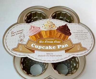 Nordic Ware Williams Sonoma Ice Cream Cone Cupcake Baking Pan Aluminum 4.5 cups