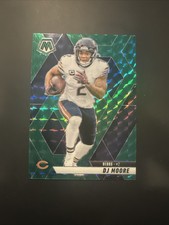 2025 Panini Mosaic GREEN MOSAIC DJ Moore #180 - Chicago Bears