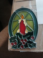 VTG STAINED GLASS CHRISTMAS CANDLE HOLLY ORNAMENT 5 X 3.5 SUNCATCHER