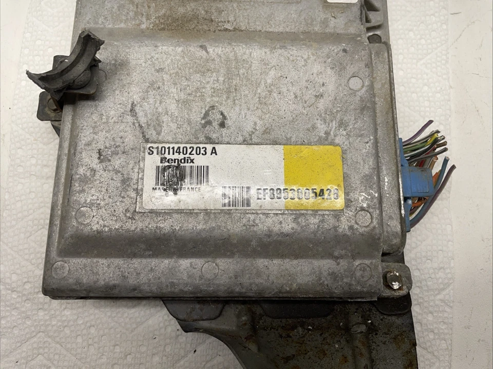 Módulo de control del motor Jeep Cherokee ECM S101140203A fabricante de equipos originales 1987 1988 1989 1990 Foto 2 de 4