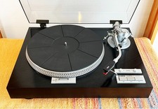 Yamaha YP-D7 Direct Drive Record Player Turntable Confirmed Excellent Operation