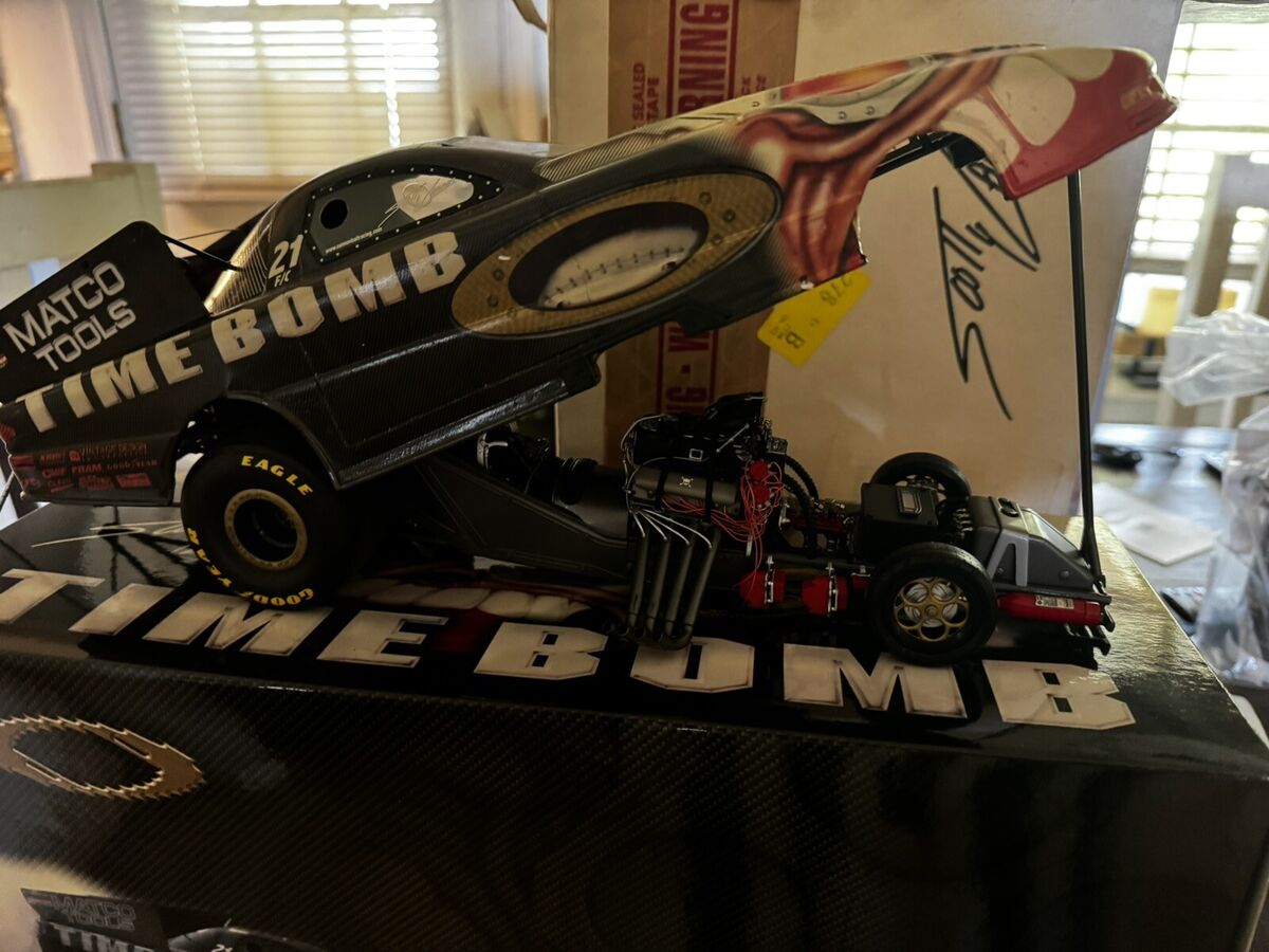Oakley Signed Scotty Cannon NHRA 1/16 Scale Time Bomb Funny Oakley Signed Scotty Cannon NHRA 1/16 Scale Time Bomb Funny