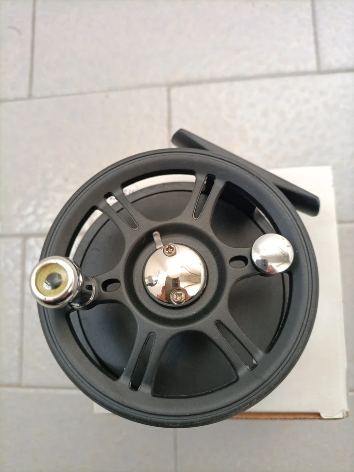 Mulinello Omoto Grafite Pesca A Mosca Coda 5/6 nuovo - Immagine 2 di 2