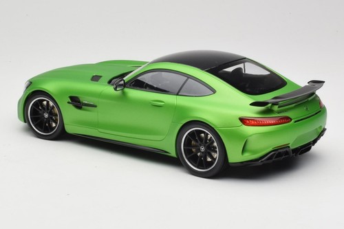 155036020 Mercedes-AMG GT R C190 Matte Green Minichamps 1/18 - Foto 5 di 6