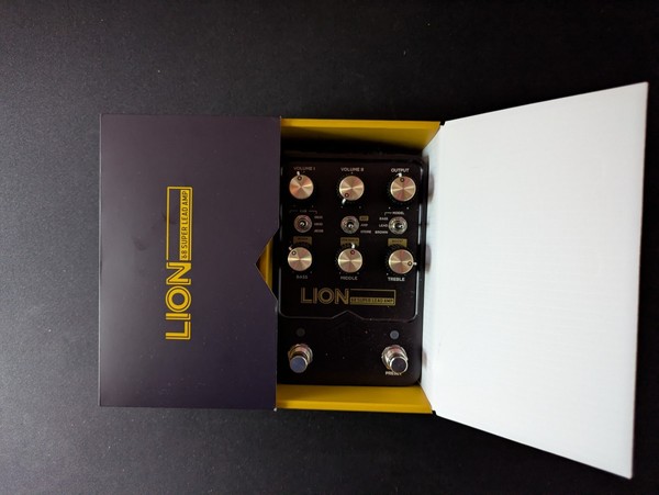 Universal Audio UAFX Lion 68 Super Lead Amp, like new