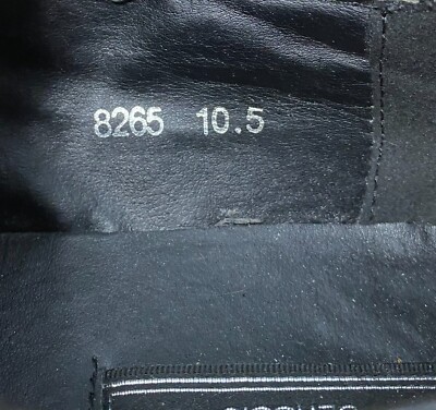B&W Classic Black Leather Embroidered Square Toe Slip On  display picture 1