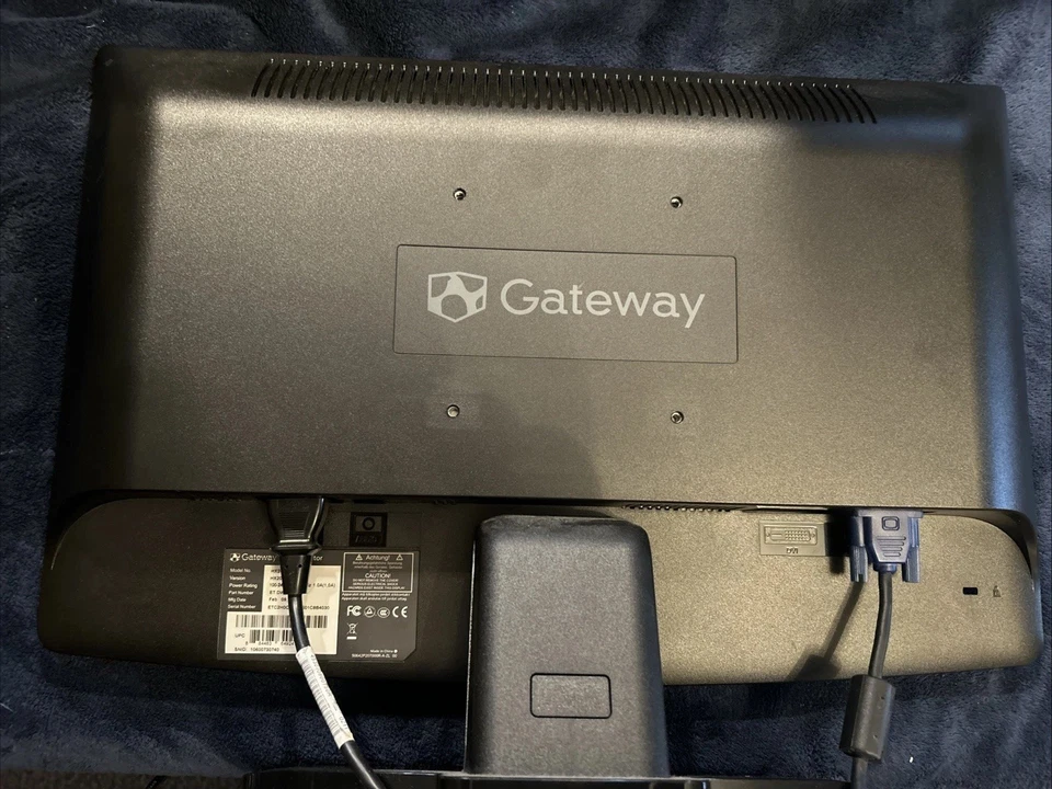 Gateway HX2001L 20" HD LCD Monitor DVI-D VGA - Image 2 of 3