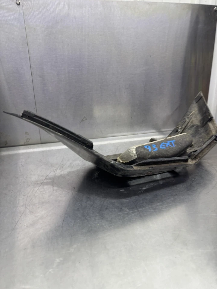 92 93 94 Arctic Cat Ext 550 580 Z 580z Bisagra delantera Nariz Cono Capucha Foto 2 de 4