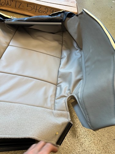 New OEM 2007-2010 Ford Crown Victoria Right Seat Pad Cushion Cover Camel Vinyl - Picture 3 of 7