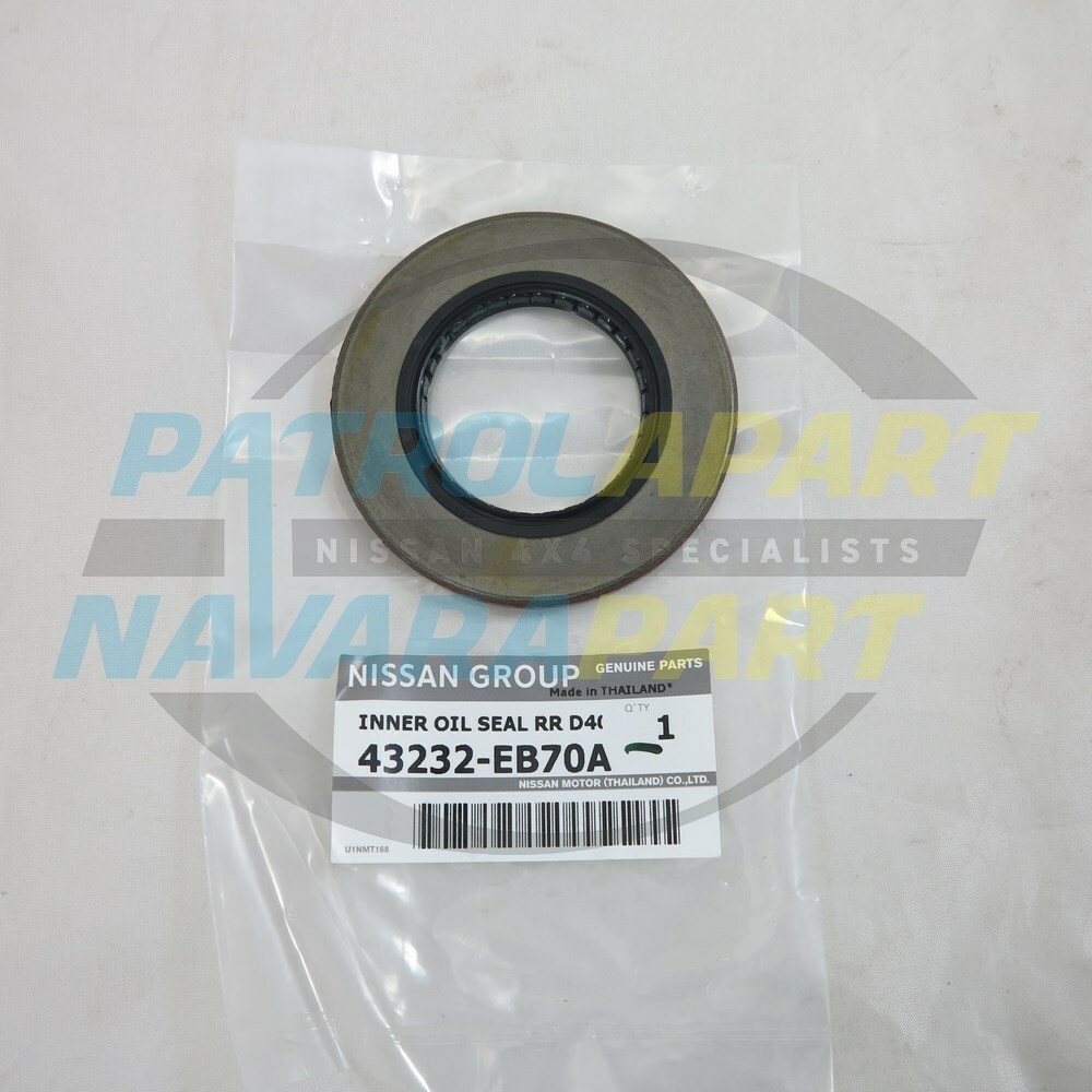 Genuine Nissan Navara D40 MNT VSK Leaf Sprung Rear Axle Seal