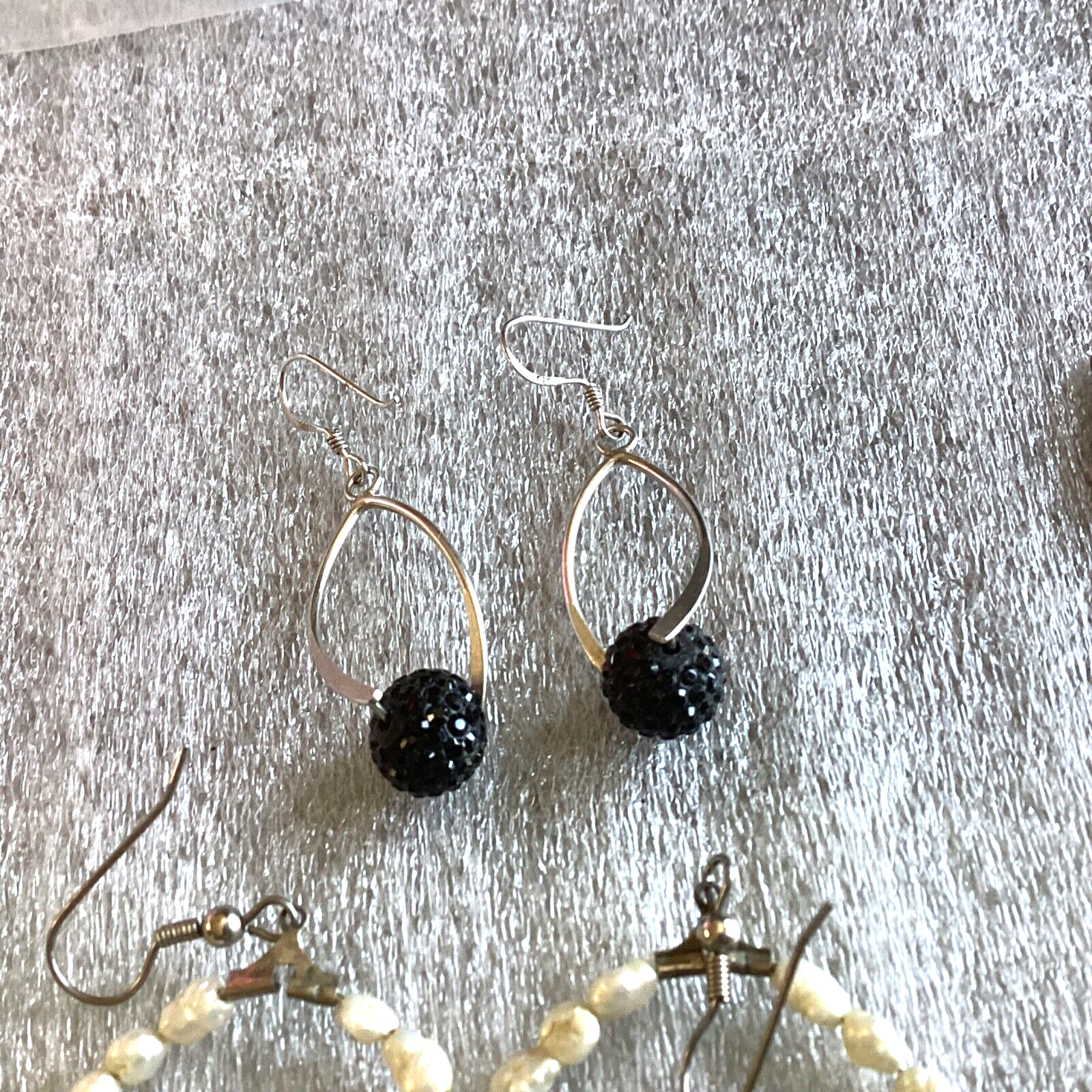 Picture 4 of 5