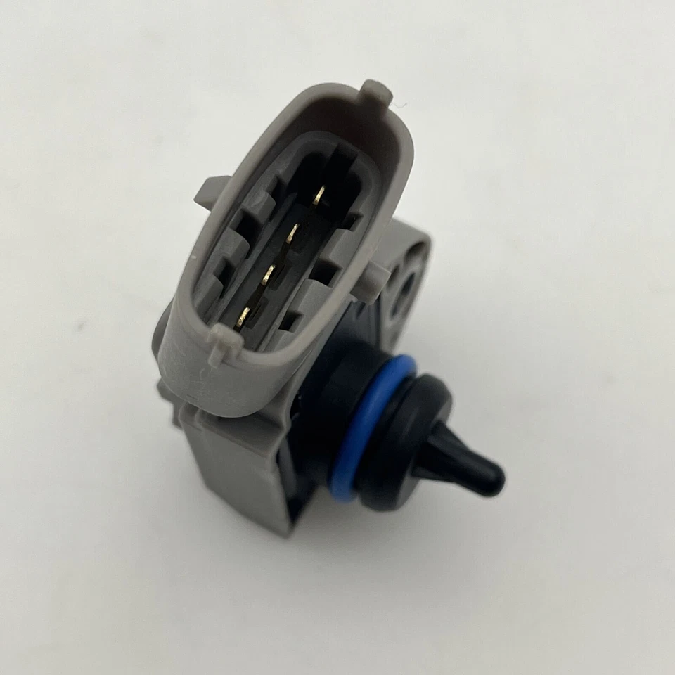 Genuine OE BOSCH Fuel Rail Pressure Sensor for Volvo S60 S80 V70 XC70 XC90 P0193 - Image 3 of 4