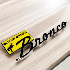 1pcs Bronco Yellow OUTER BANKS Fender Tailgate Emblem Badge Bronco Emblem