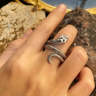 NOVE25 ANELLO SERPENTE MAZY IN ARGENTO | Gold & Co. Gioielleria