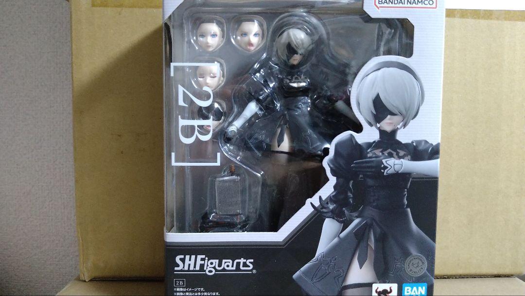 美品-S.H.Figuarts 2B NieR:Automata Ver1.1a Amazon.com: TAMASHII NATIONS - NieR:Automata Ver1.1a - 2B