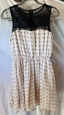 FOREVER 21 SUKIENKA Sz S Med Length Size Vintage