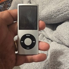 Apple iPod Nano 4th Generation 8GB A1285 Silver MP3 Media Player