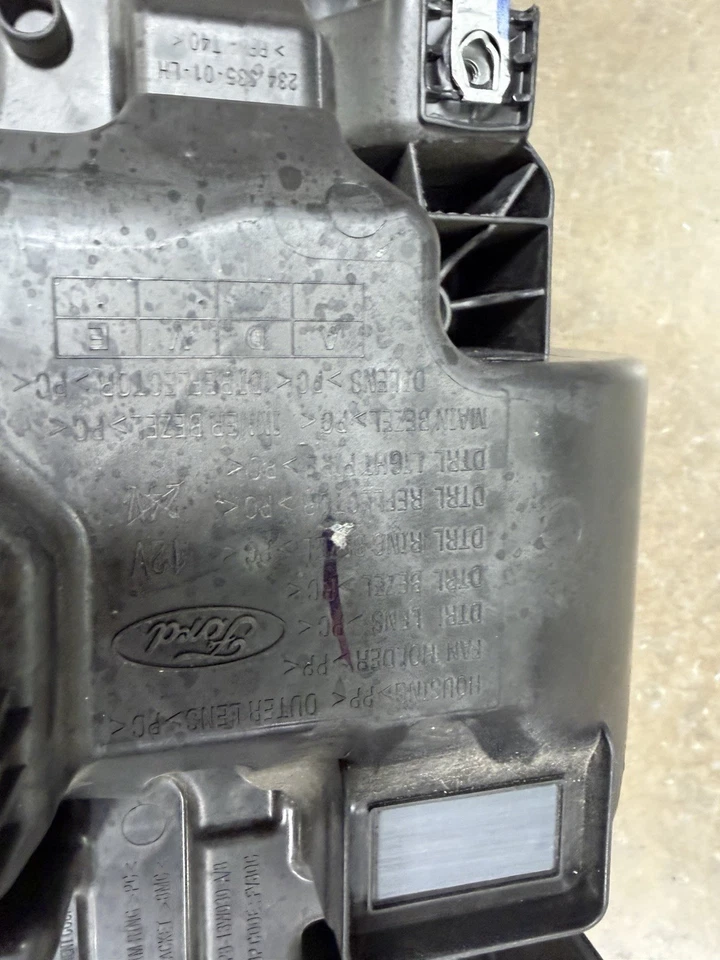 ¡Nuevo! Ford Branco Sport 2021-2024 lado izquierdo izquierdo LED con anillo DRL faro OEM Foto 4 de 4