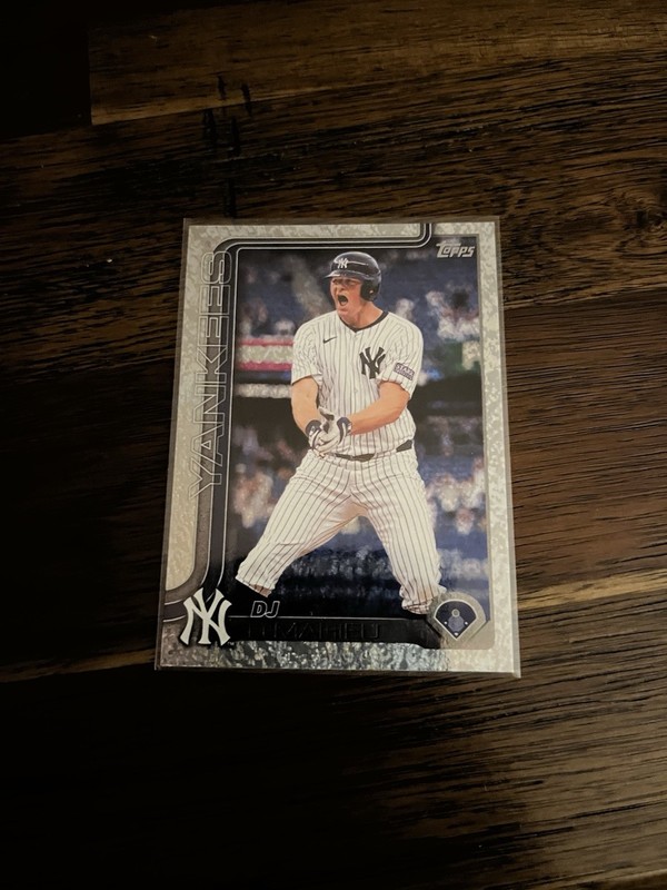 2025 Topps Series 2 - D.J. LeMahieu #697 Holofoil
