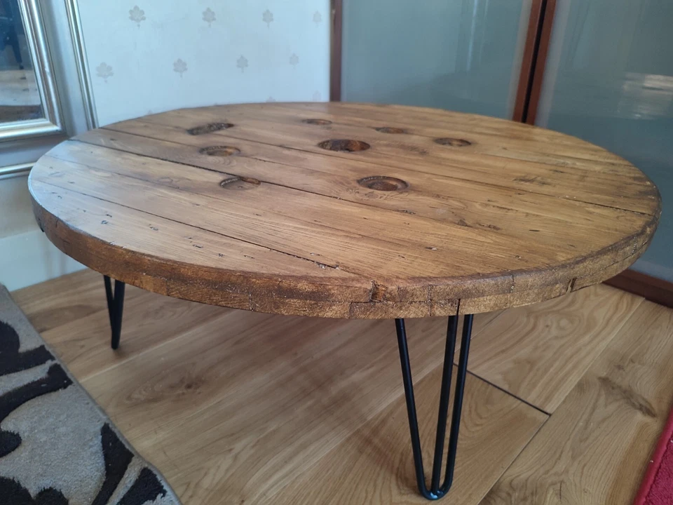 Schöne rustikale industrielle Holzkabelrolle Trommel runder Esstisch 75 cm hoch - Bild 4 von 4