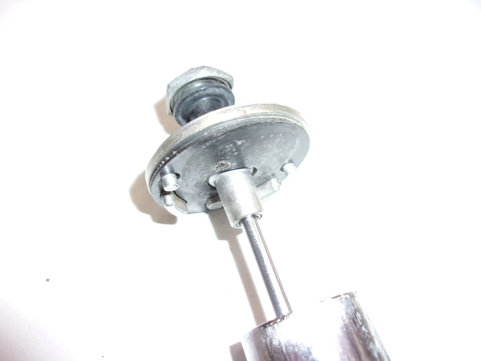 Throttle Slide assembly 16141300014 1974 HONDA CB750 - Image 2 of 4