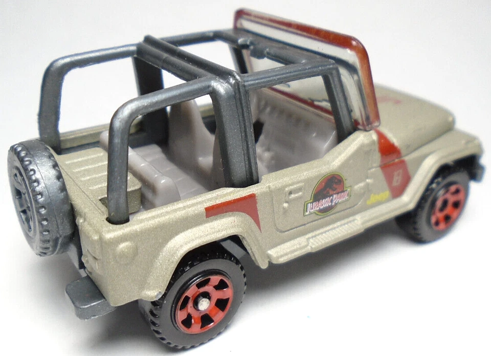 2017 MATCHBOX JEEP WRANGLER JURASSIC PARK GRAY 1:64 DIECAST 2 5/8" CAR W/ RED - Image 4 of 4