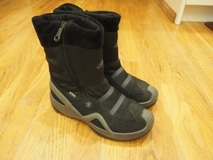 lowa winter shoes