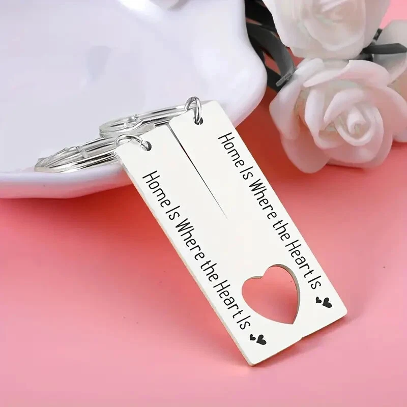 SET 2 PORTACHIAVI IN ACCIAIO INOSSIDABILE PER COPPIE CASA AMORE FIDANZATI REGALI - Immagine 3 di 4