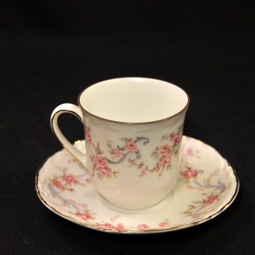 Hutschenreuther Demitasse Cup & Saucer Pink Floral Garlands w/Gold 1946-1948 - Picture 5 of 24