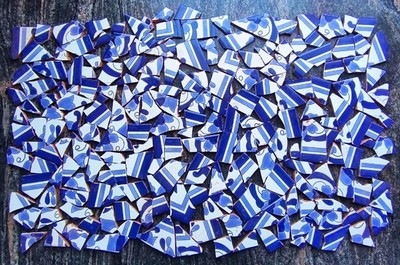 3 Kg Hand-Painted Ceramic Mosaic Tiles Broken Tiles Blue White Pieces