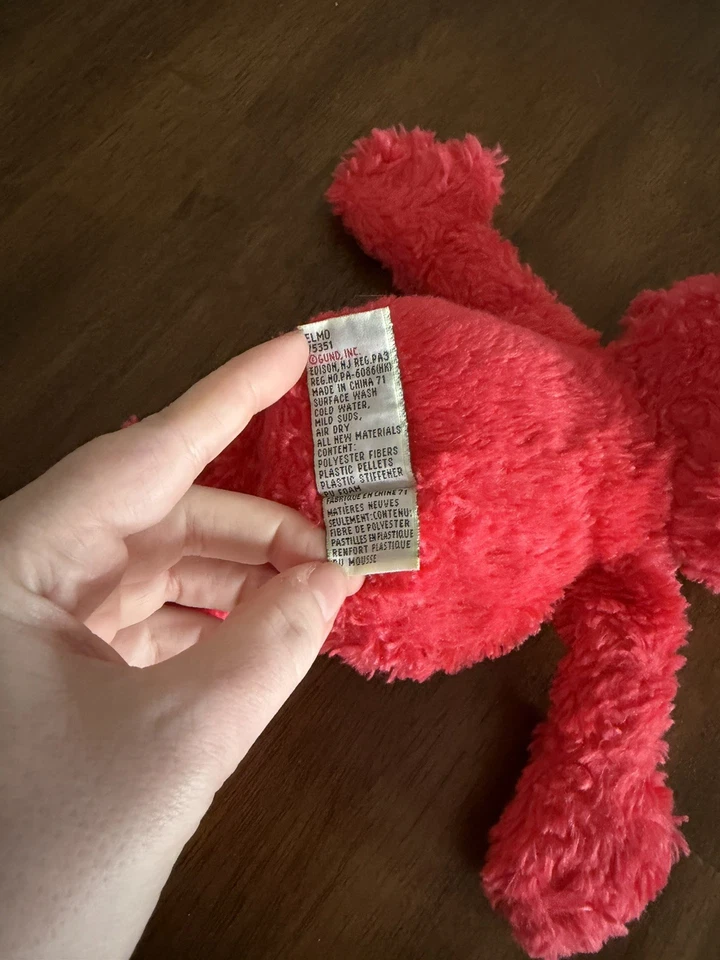 GUND Sesame Street Official Elmo Muppet Plush Vintage 2002 Y2K Cartoon Stuffie - Image 4 of 4