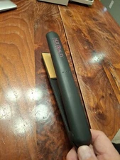 Hot Beauty 1 Inch Wide Hot Flat Iron