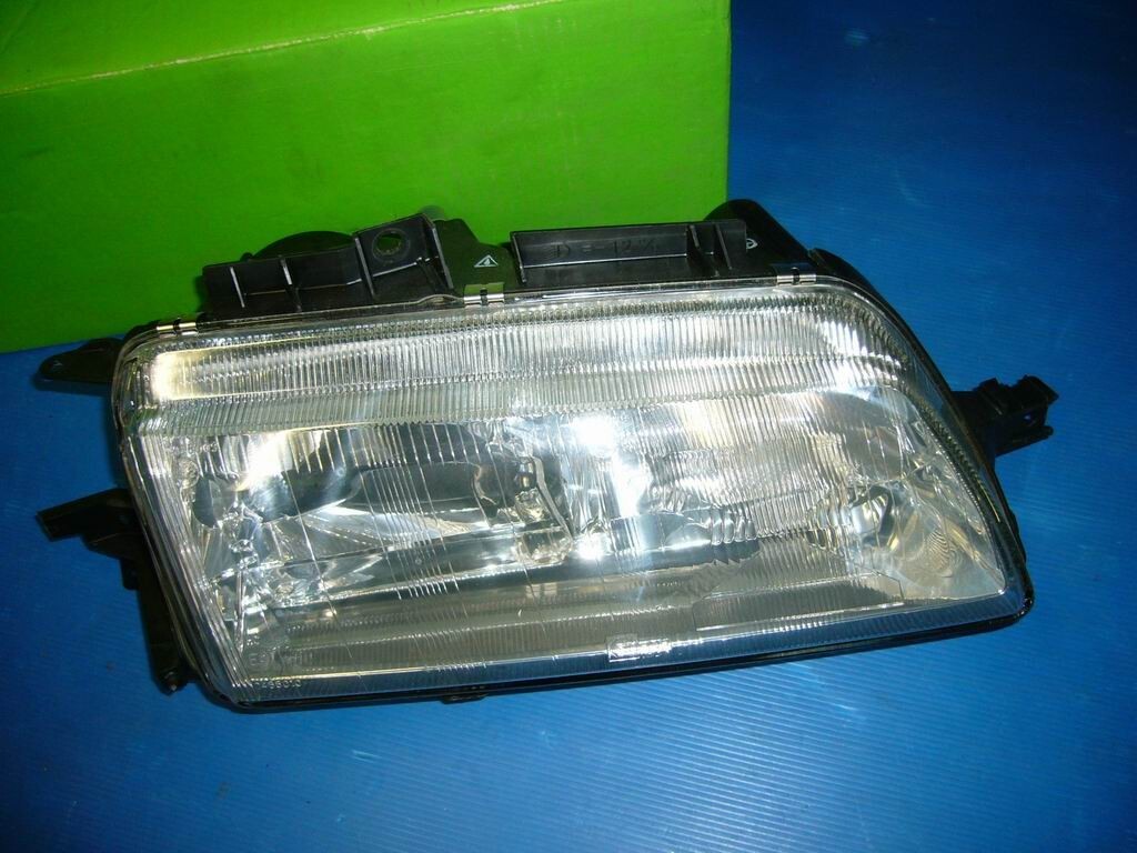 Optique de phare droit Cibié pour Peugeot 605 de 1991 à 1994