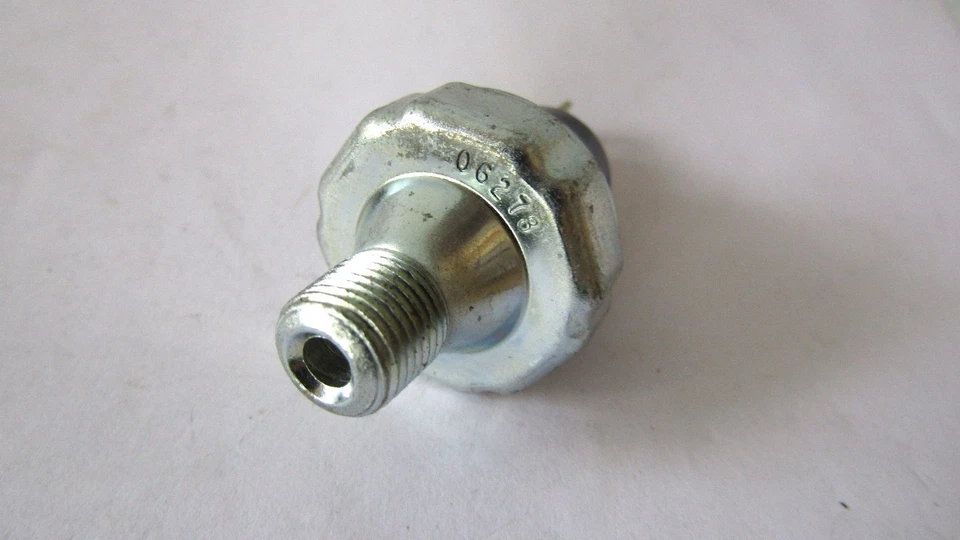 Interruptor de presión de aceite de motor Airtex 1S6550 vintage mezcla marcas americanas Foto 2 de 4