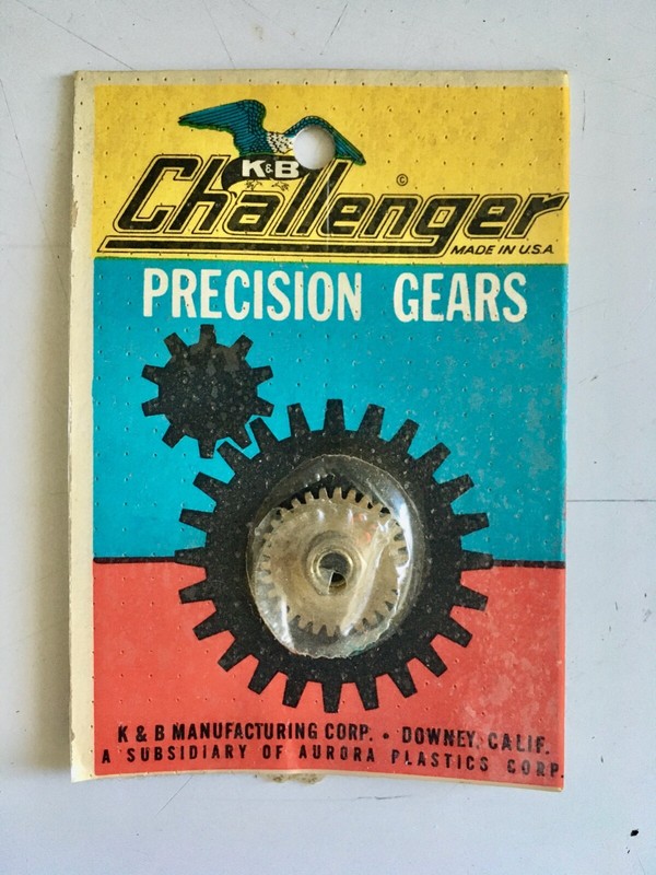 vintage slot car parts - K&B (Aurora) spur gear