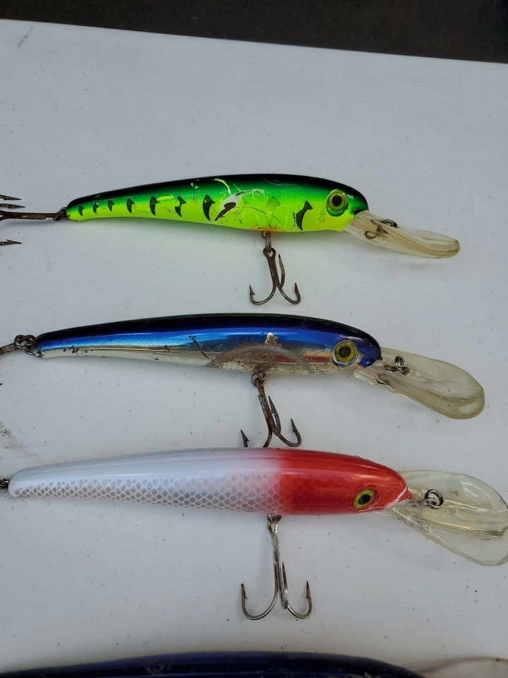 Lot of 5 Mann’s Magnum Stretch 30+ Deep Diving 11” Crankbaits USED condition 4D - Image 3 of 4