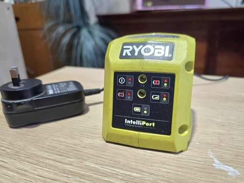 Ryobi One+ BCL14183H Itelliport Battery Charger 14.4V-18V for Drill Blower Saw - Picture 5 of 5