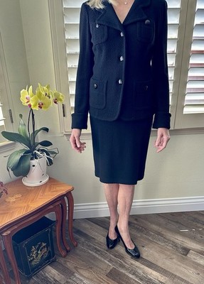 St. John Caviar Black Knit 2-Piece Skirt Suit 3-Button Notch Lapel Sz 6