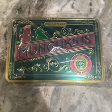 Rare Dunkin WICKED Munchkin Tin Glinda & Elphaba Pink & Green - NEW