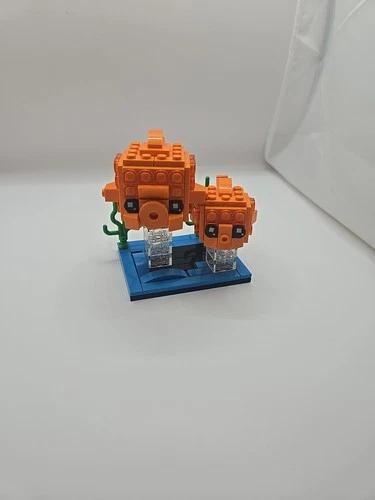 LEGO BrickHeadz: Pets Goldfish (40442) No Manual Or Box Not 100% See Pics