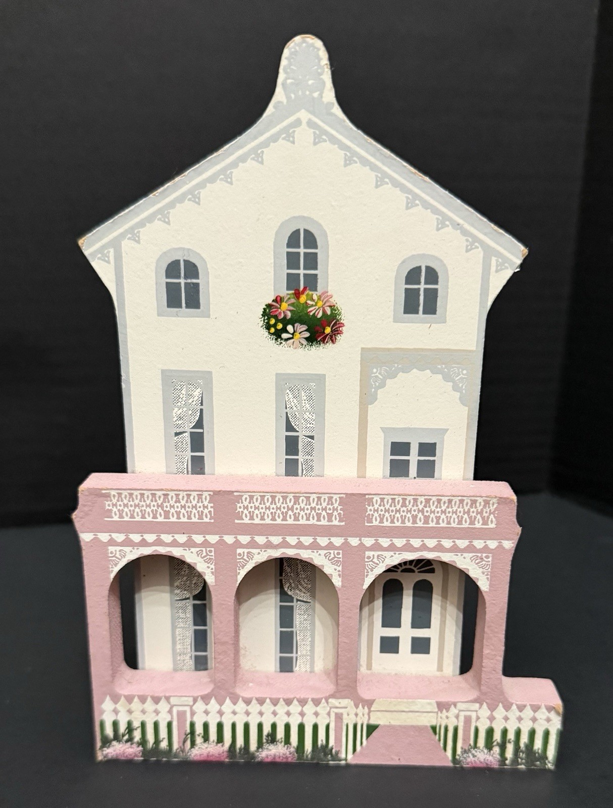 FILA Vintage Sheila's Collectibles Stockton Place Row Hou Cape May New Jersey rosa '93