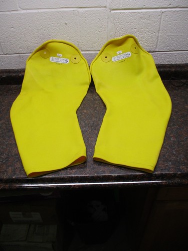 Pair of Novax D1051 Rubber Insulating Sleeves Class 1 Type 1 Size XLG 7500V