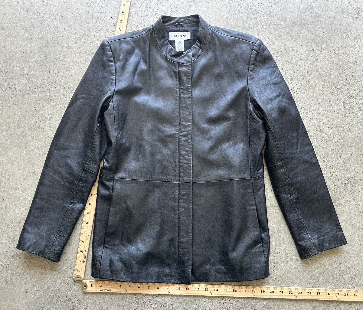 Vintage Alfani Black Lamb Leather Hidden Zip Waxed Acetate Vintage Alfani Black Lamb Leather Hidden Zip Waxed Acetate