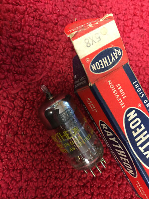 5X8 RAYTHEON VINTAGE TUBE NOS