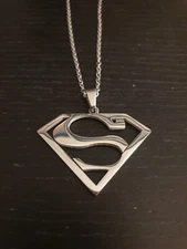 large SUPERMAN S COMIC TV HERO  Pendant 22"  necklace