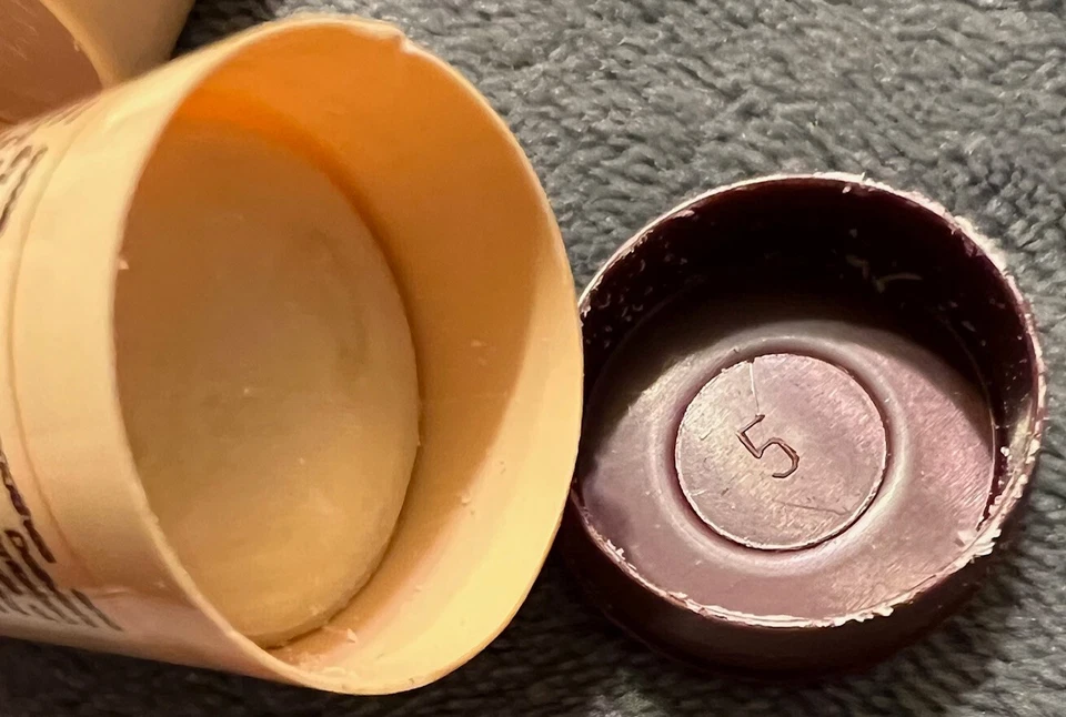 Paquete de 3 barras de manteca de cacao 100 % Queen Helene - para piel y labios - 1 OZ cada una Foto 4 de 4